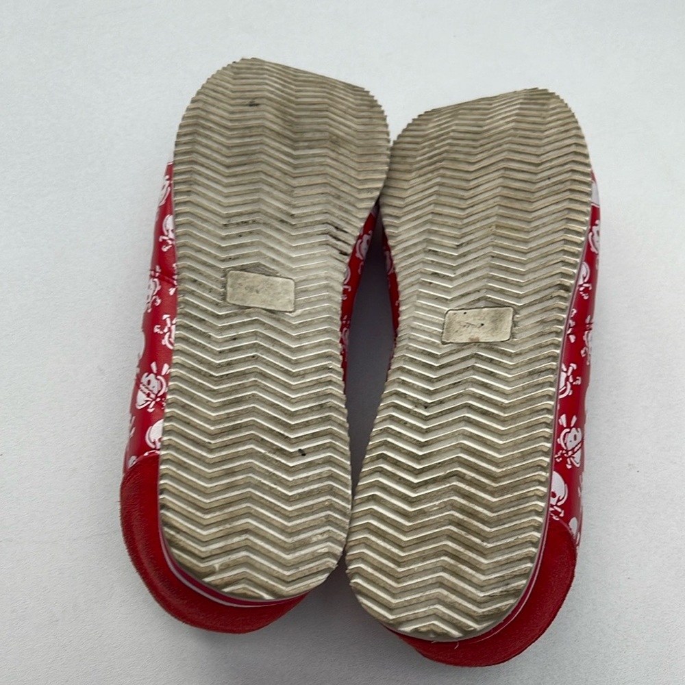 Red Skull Pattern Women's Sneakers - Picture 8 of 16
